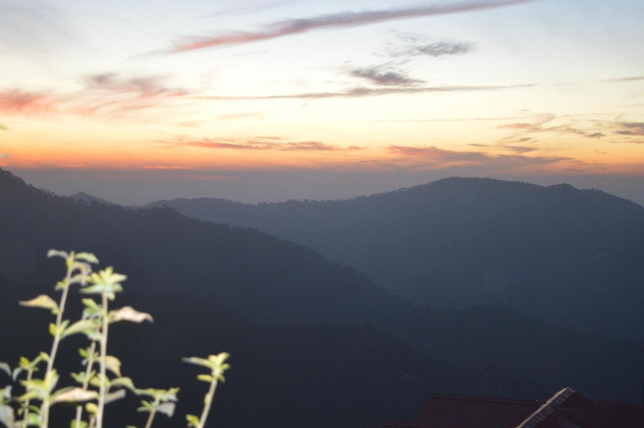 Spangle Heights Shimla, Suites And Residences 외부 사진